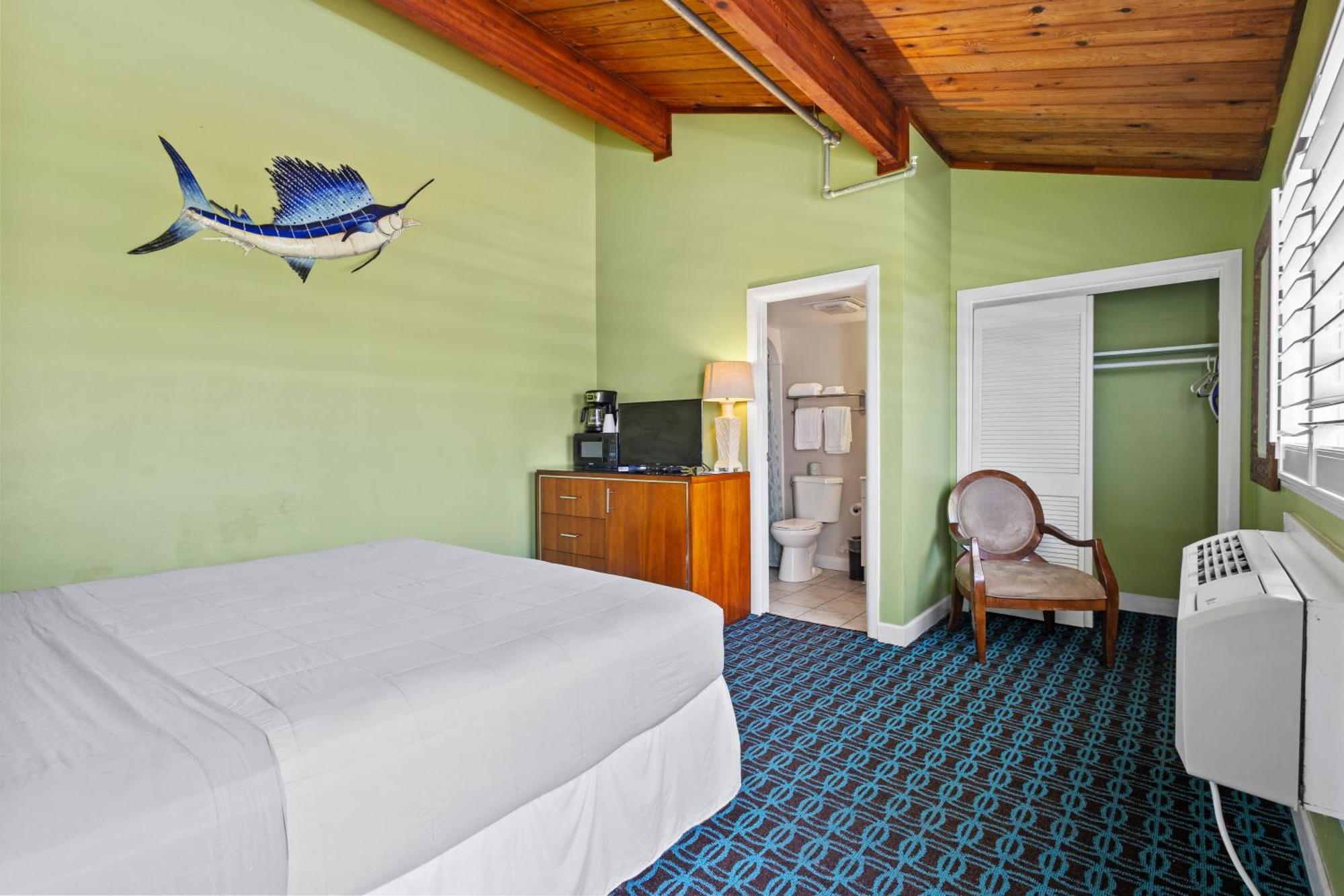 Oceanfront Inn, Inlet View Room, King Bed, #14 皮尔斯堡 外观 照片
